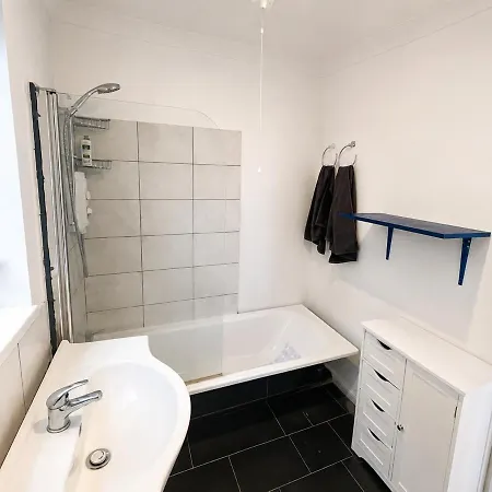 Holiday home Cosy Rural Hideaway Explore Wicklow & Dublin 1bedroom