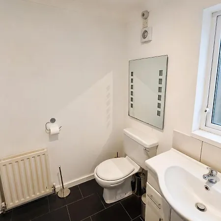 Holiday home Cosy Rural Hideaway Explore Wicklow & Dublin 1bedroom *